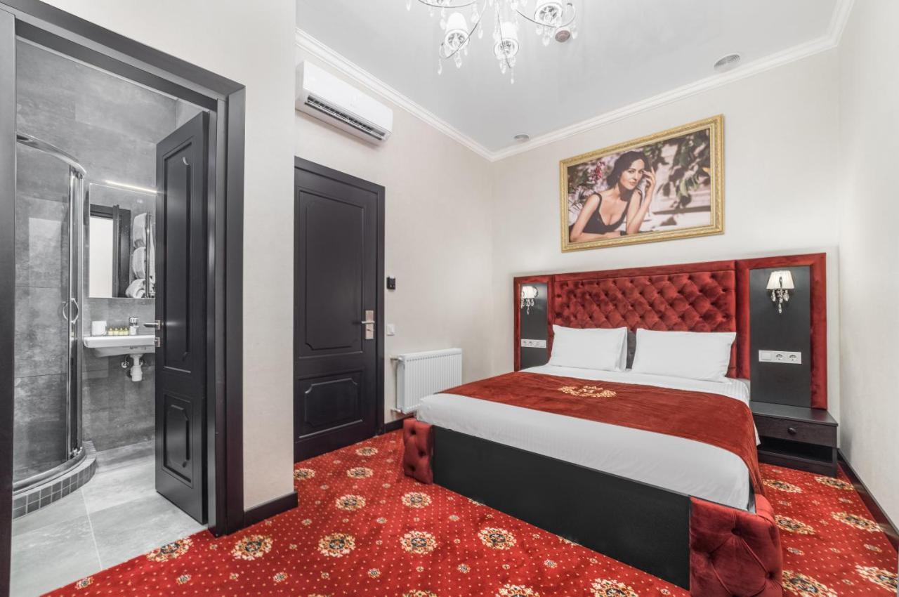 Apart Hotel D'Monica Odessa Extérieur photo