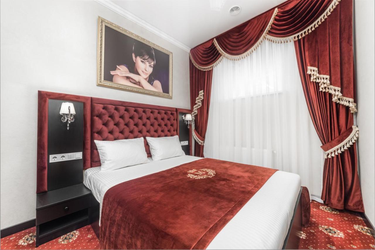 Apart Hotel D'Monica Odessa Extérieur photo