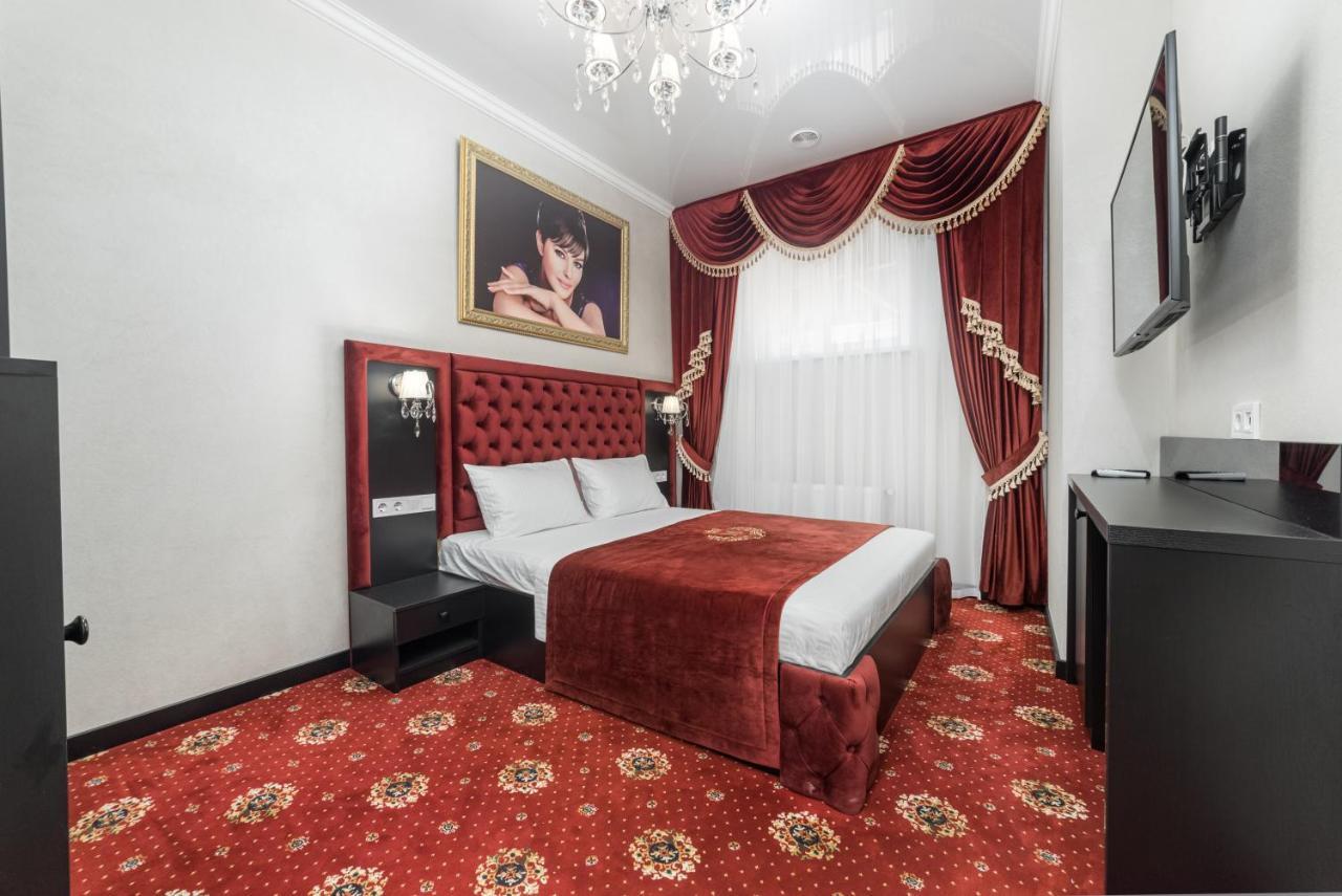 Apart Hotel D'Monica Odessa Extérieur photo